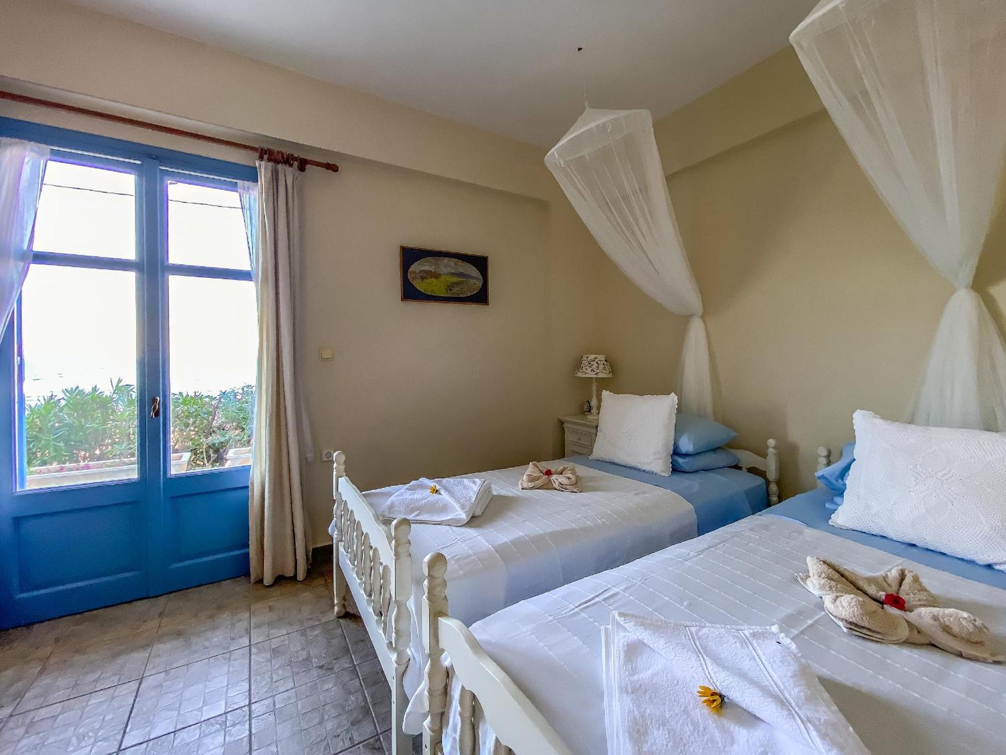 Kyparissis Beach Houses Skala Mistegnon 외부 사진